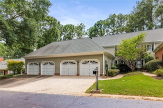 3710 Wedgewood Chase Unit 22, Norcross, GA 30092