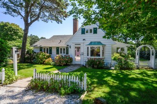 62 Uncle Barneys Rd, West Dennis, MA 02670