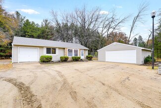 2849 Viking Blvd NE, Wyoming, MN 55092