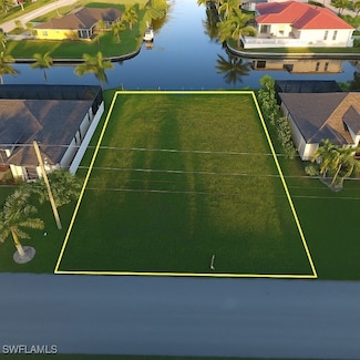 1429 SE 4th Place, Cape Coral, FL 33990
