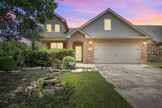 4336 Red Clover Ln, Crowley, TX 76036