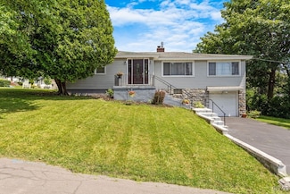 100 Claire Rd, Syracuse, NY 13214