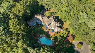 11 Fulling Mill Ln, Hingham, MA 02043