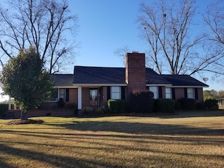 1324 Sumner Rd S, Sumner, GA 31789