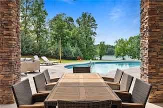 330 Waters Rd, Salisbury, NC 28146