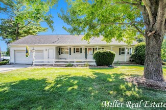 7258 Kettle Lake Dr SE, Alto, MI 49302