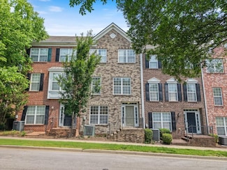 7515 Lords Chapel Dr Unit 817, Nashville, TN 37211