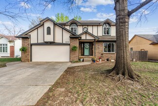 1137 N Manchester Ct, Wichita, KS 67212