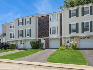 1988 Oxford Ln, Hoffman Estates, IL 60169