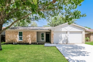 4710 Green Hollow Dr, Arlington, TX 76017