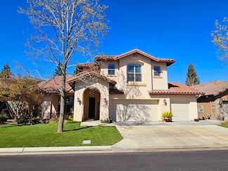 5212 W Redding Ave, Visalia, CA 93277