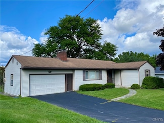 107 Poole Rd, Syracuse, NY 13214