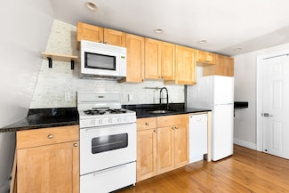 578 Cambridge St Unit 3F, Cambridge, MA 02141