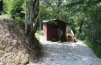3122 Bear Mountain Ln, Sevierville, TN 37876