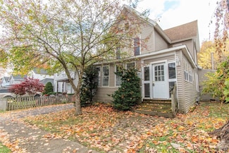 662 Burchard St, Watertown, NY 13601