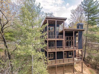506 Pony Ghost Trail, Blue Ridge, GA 30513