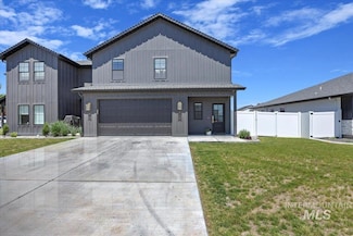 702 Lake St, Kimberly, ID 83341