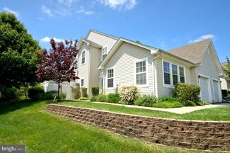 10 Fallview Ct, Trenton, NJ 08690