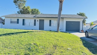 6974 Spinnaker Blvd, Englewood, FL 34224