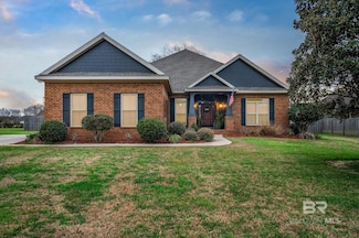 256 Royal Ln, Fairhope, AL 36532