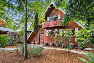 18961 Marine View Cir SW, Normandy Park, WA 98166