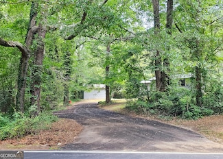 69 Belair Dr, Stockbridge, GA 30281