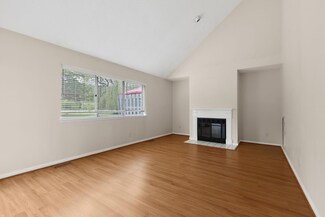 19 Cushing Green S, Pawling, NY 12564