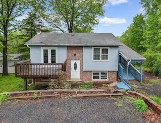 146 Azalea Dr, East Stroudsburg, PA 18301