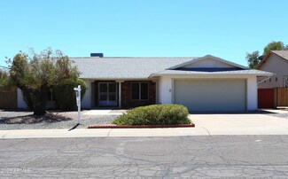 4637 E Walatowa St, Phoenix, AZ 85044