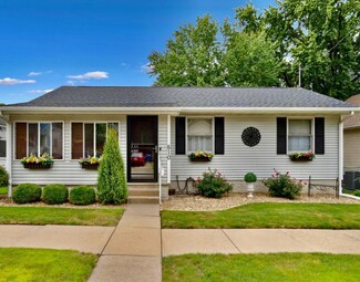 510 E 11th St, Muscatine, IA 52761