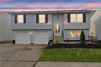 78 Rebecca Park, Buffalo, NY 14207