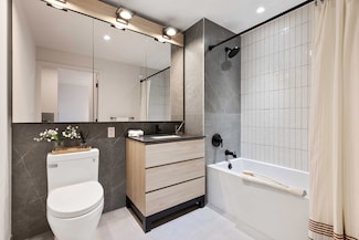37-05 30th St Unit 308, Astoria, NY 11101