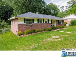 1520 Cresthill Rd, Birmingham, AL 35213