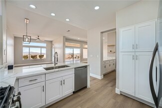 2904 Bow Bridge Dr, Las Vegas, NV 89134