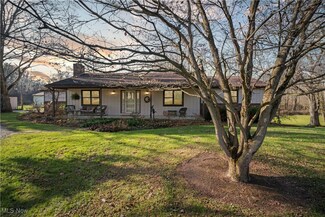215 State St, Oberlin, OH 44074