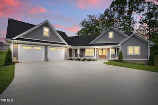5541 Hester Ct, Piney Flats, TN 37686