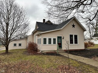 1002 Danville Ave, Crawfordsville, IN 47933