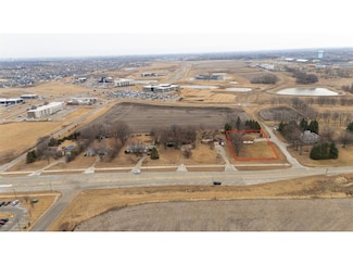 3271 Ashworth Rd, Waukee, IA 50263