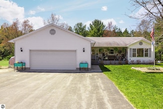 128 Timberlane Trail, Buckley, MI 49620