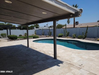 2821 E Cortez St, Phoenix, AZ 85028