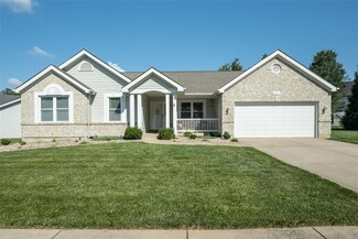 621 Green Tree Meadows Dr, Lake Saint Louis, MO 63367