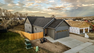 389 Legacy Rd, Sheridan, WY 82801