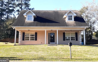 51 Pine Ave, Commerce, GA 30529