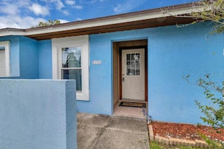 978 Calanda Ave, Orlando, FL 32807