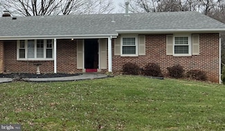 17600 Wheat Fall Dr, Derwood, MD 20855