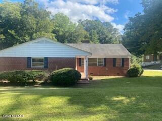 301 E Franklin St, Williamston, NC 27892