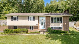 834 Foothills Rd, Kingsport, TN 37663