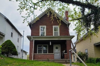 1517 Commercial St, Atchison, KS 66002