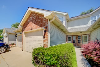48 S Golfview Ct, Glendale Heights, IL 60139