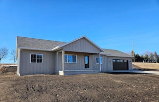 808 Hillside Dr, Estelline, SD 57234